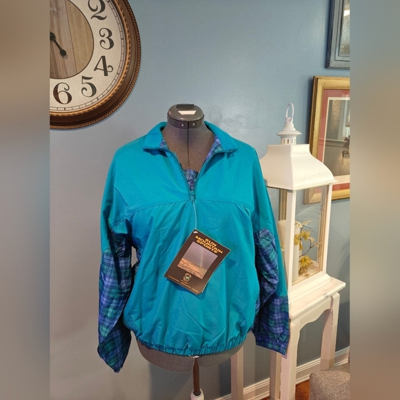 Sun Mountain Spo Jackets & Blazers - ❗NWT Sun Mountain Sports Vintage Blue Plaid Windbreak Women's Size Medium